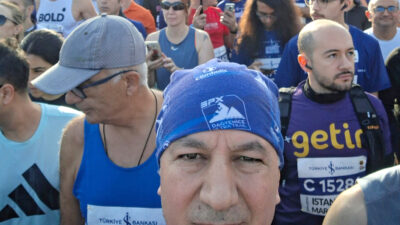 Kandıralı esnaf “Kayserili” Recep Seyhan, 47. İstanbul Maratonu’nda büyük bir