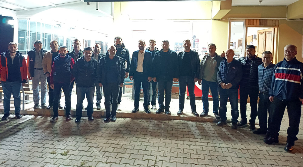 Saadet Partisi Kandıra İlçe Başkanı Ünal Kızılağıl, göreve seçilmesinin ardından