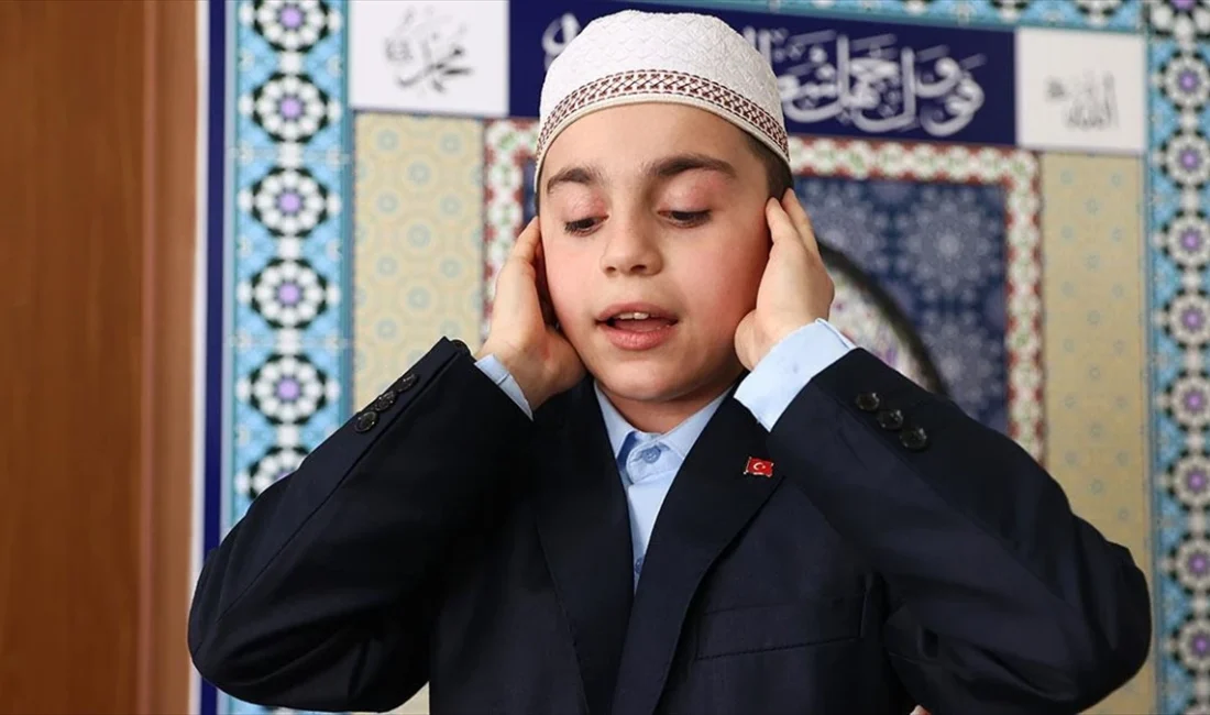 Kocaeli Müftülüğü, vatandaşların yoğun talepleri üzerine sabah ezanı saatlerini değiştirdi.