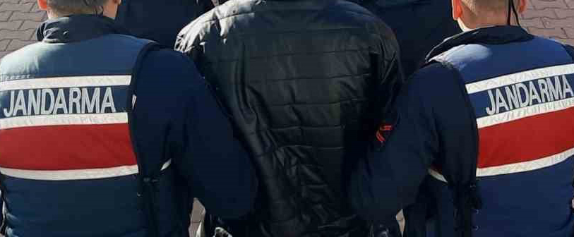 Kandıra Cumhuriyet Başsavcılığı koordinesinde düzenlenen tarihi eser kaçakçılığı operasyonunda 12