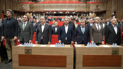 Kocaeli Büyükşehir Belediye Meclisi, Gürcistan’da şehit olan 20 askerimizi unutmadı.