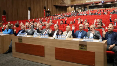 Kocaeli Büyükşehir Belediyesi Kasım ayı meclisinde ulaşıma yüzde 29,94 zam