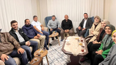 AK Parti Kandıra Teşkilatı, umre vazifesini yerine getiren Süreyya Koca