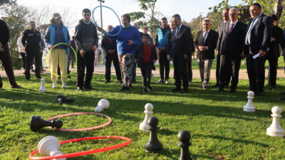 Vali İlhami Aktaş, 3 Aralık Engelliler Günü kapsamında Kefken Gençlik