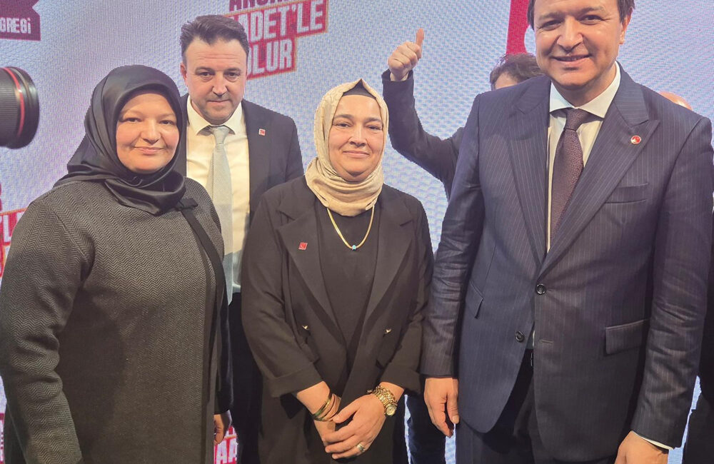 Saadet Partisi Kandıra İlçe Başkanı Ünal Kızılağıl, kadın kolları teşkilatını