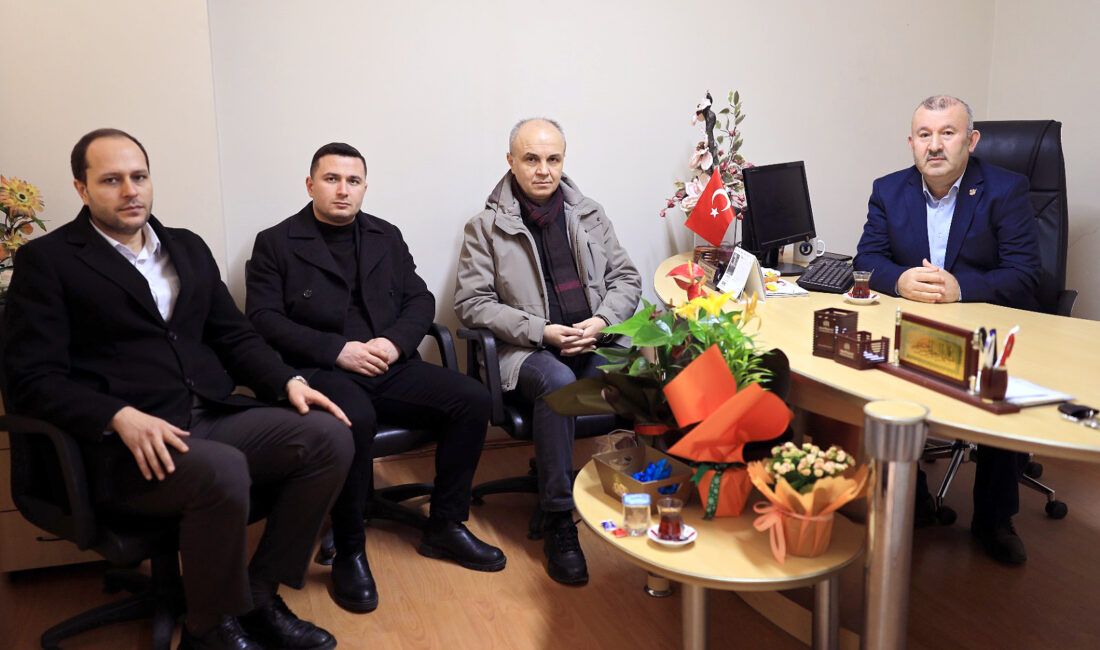 Kandıra Belediye Başkan Yardımcısı Abdülkadir Köksal, Kandıra Kent Konseyi Başkanı