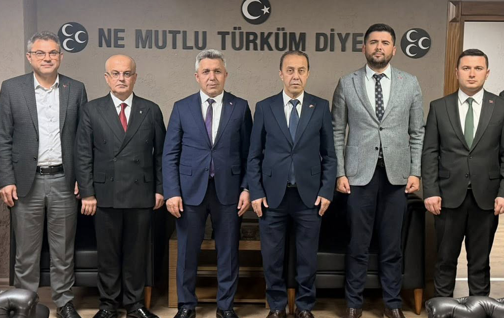 Belediye Başkanı Erol Ölmez ve İlçe Başkanı Sertan Kulaç, Milliyetçi