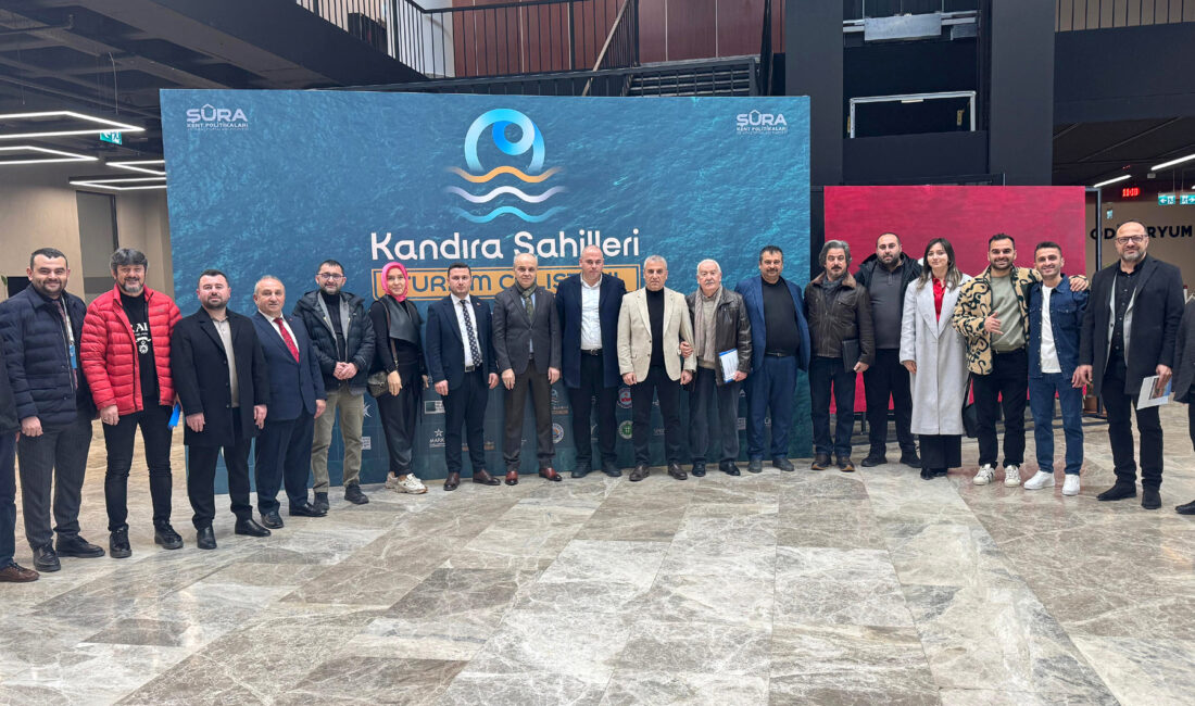 Kocaeli Uluslararası Kongre Merkezi’nde düzenlenen Kandıra Sahilleri Turizm Çalıştayı’nda, ilçenin