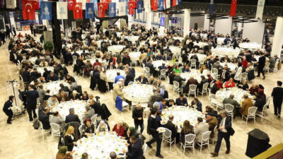 Kocaeli Büyükşehir Belediyesi tarafından düzenlenen Büyük STK İftar Buluşması, Tahir