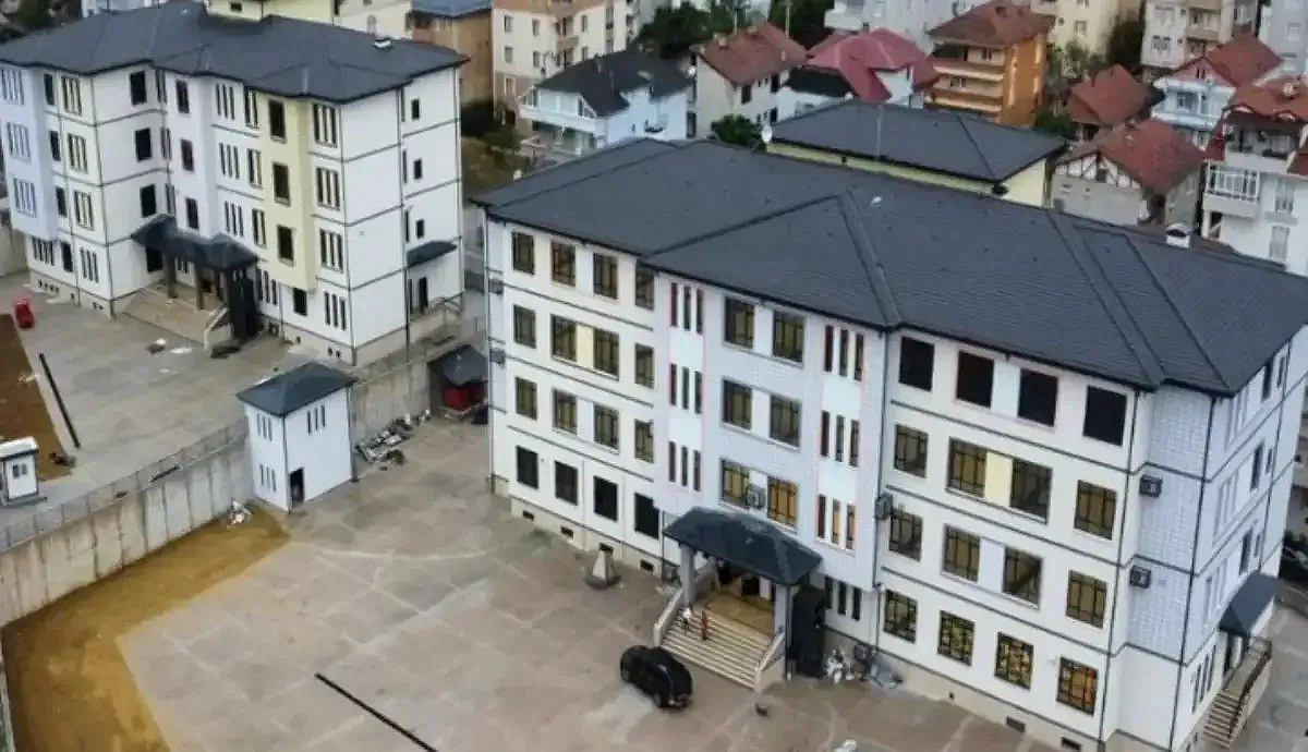 Yarıyıl tatilinin ardından öğrenciler 2 Şubat Pazartesi günü ikinci dönem