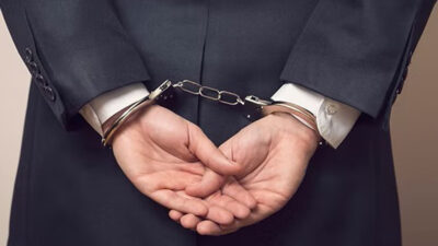 Kandıra’da 10 yıl 2 ay hapis cezasıyla aranan şahıs jandarma