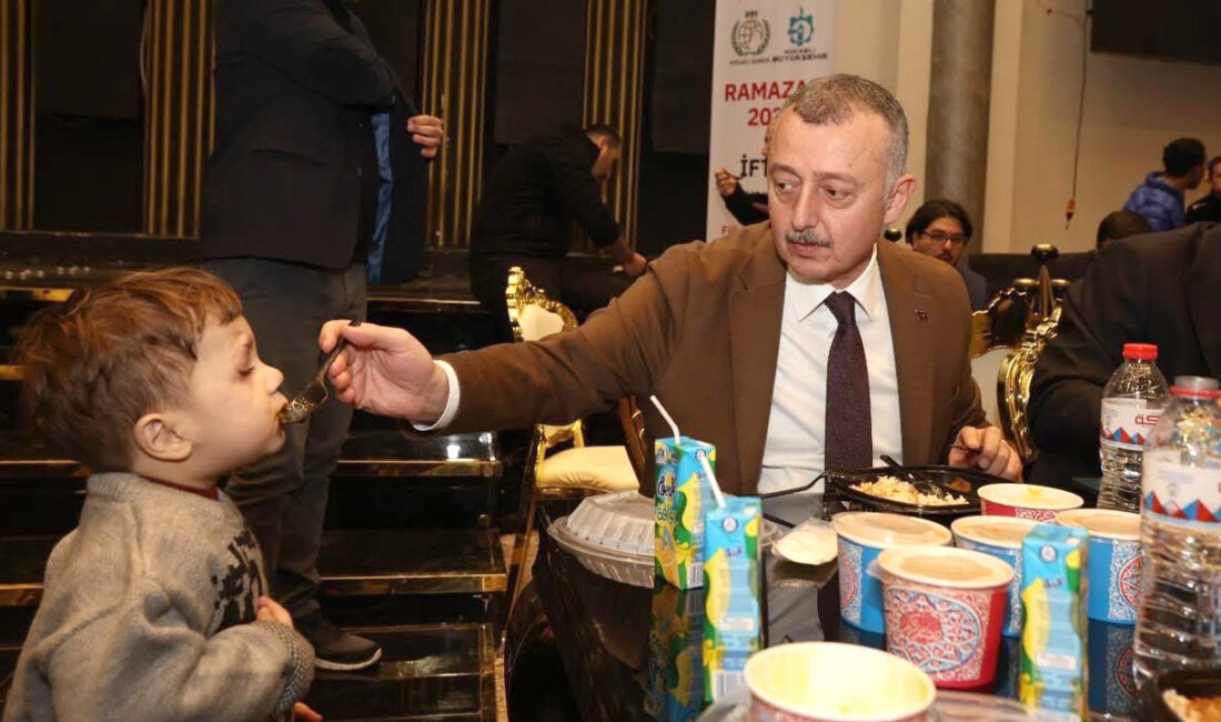 Kocaeli Büyükşehir Belediyesi’nin Ramazan ayında düzenlediği “Kardeşlik Sofrası” bu kez