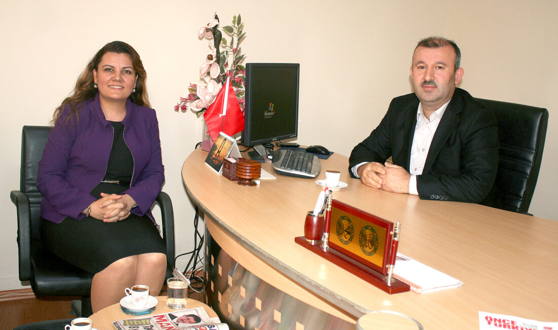 İzmit Belediye Başkanı Fatma Kaplan Hürriyet, Bolu Belediye Başkanı Tanju