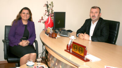 İzmit Belediye Başkanı Fatma Kaplan Hürriyet, Bolu Belediye Başkanı Tanju
