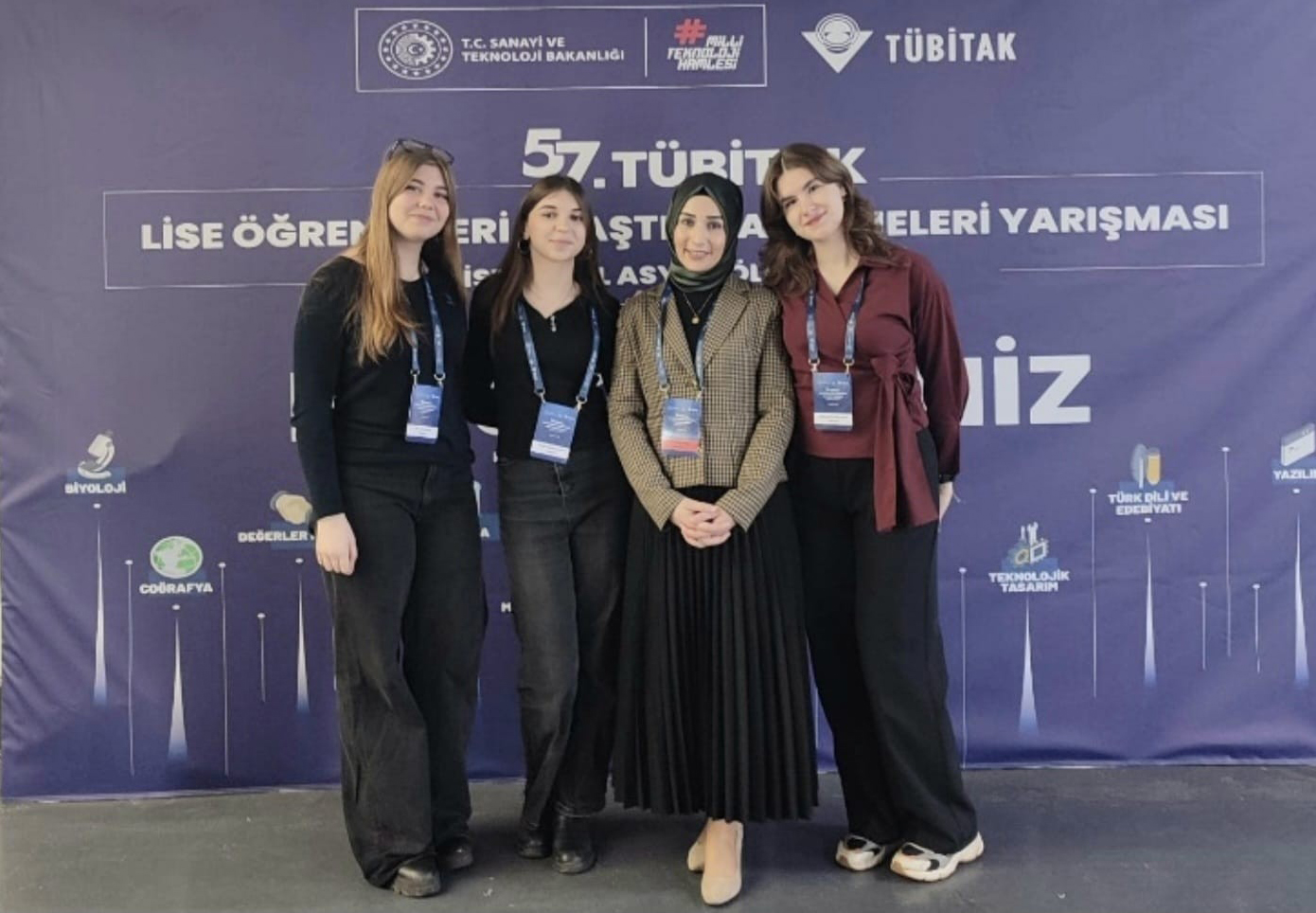 İzmit BİLSEM öğrencileri, danışman öğretmen Meltem Yeğin rehberliğinde hazırladıkları proje