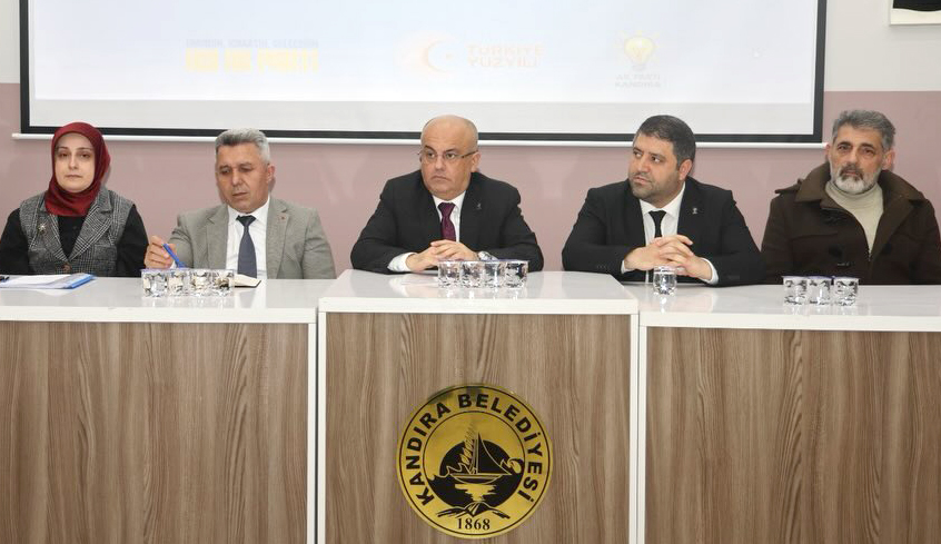 AK Parti Kandıra’nın 117. İlçe Danışma Meclisi Toplantısı, yoğun katılımla