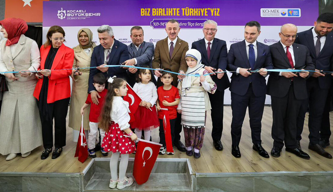 KO-MEK kursiyerlerinin bir yıl boyunca hazırladığı el işi ve sanat