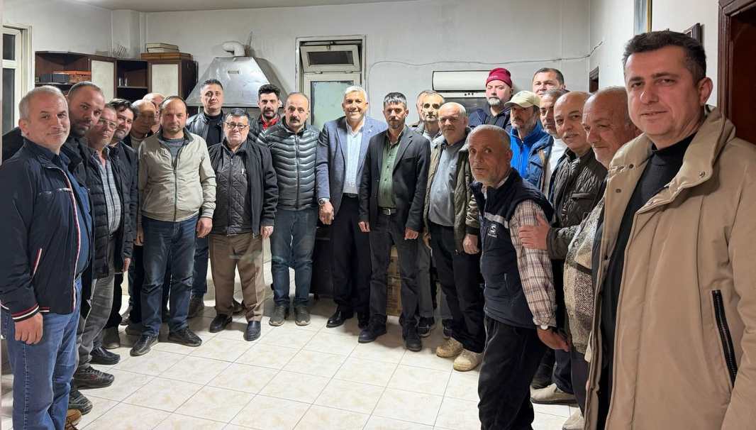 Anahtar Parti Kandıra İlçe Başkanı Hakan Akbaş ve yönetimi, ilçe