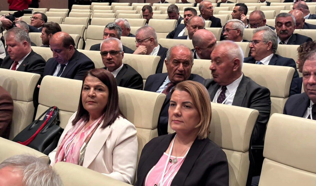 İzmit Belediye Başkanı Fatma Kaplan Hürriyet, CHP Genel Merkezi’nde düzenlenen