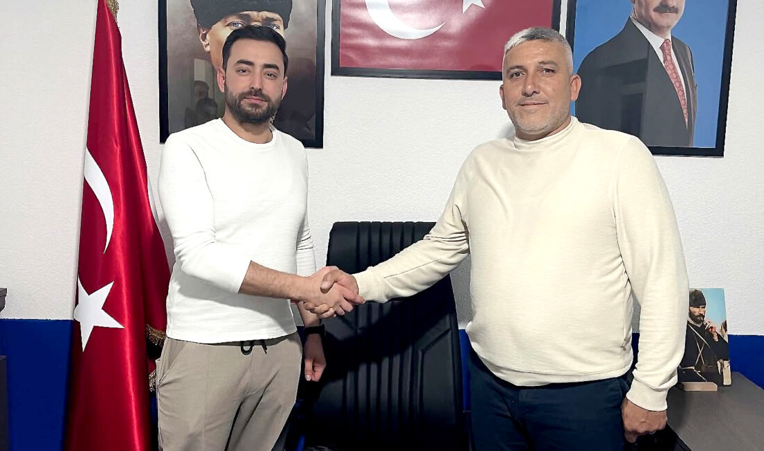 Anahtar Parti Kandıra Gençlik Kolları Başkanlığı’nda görev değişimi yaşandı. İslam