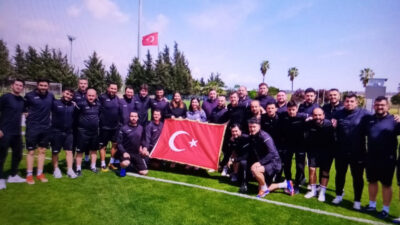 Kandıralı teknik direktör Ozan Oyan, Antalya’da düzenlenen UEFA B Antrenörlük