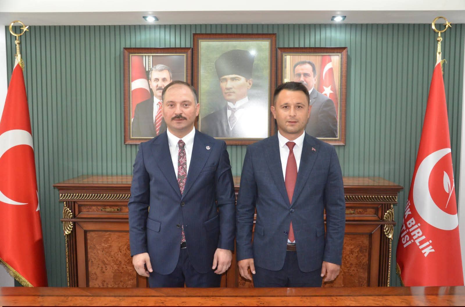 Kandıralı iş insanı Sadullah Kılıç, Büyük Birlik Partisi (BBP) İl