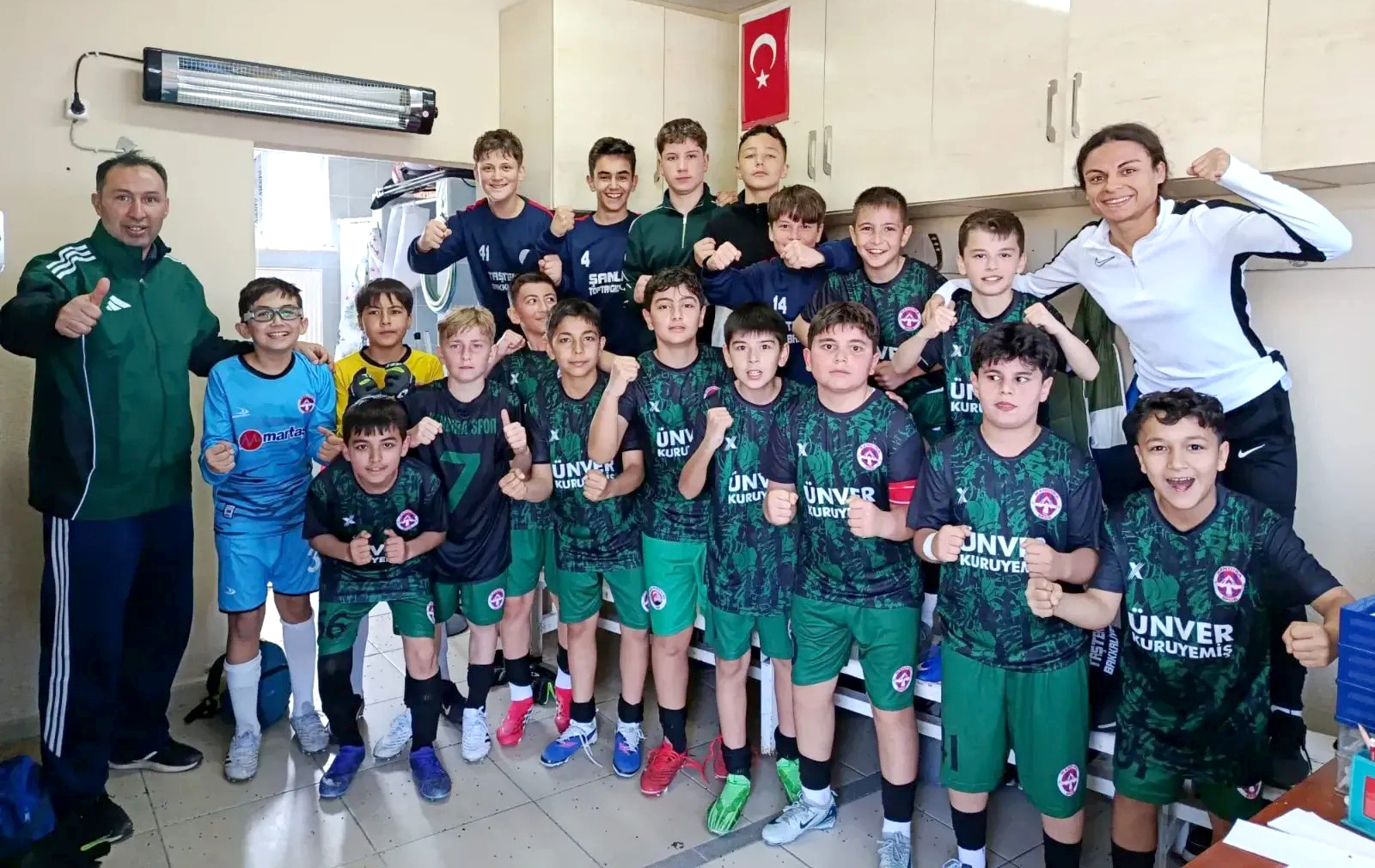 U13 Futbol Ligi’nde oynanan maçlarda bol gollü sonuçlar dikkat çekti.