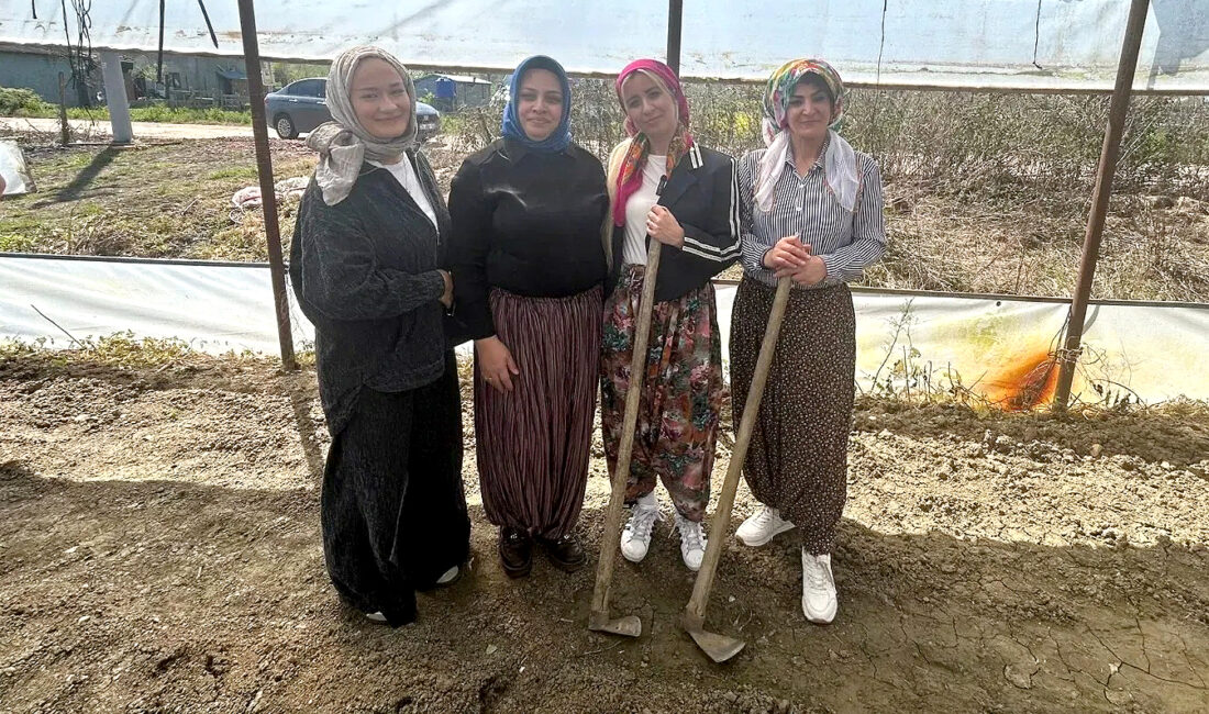 MHP Kocaeli KAÇEP Birimi, Kandıra’da köy köy gezerek kadın üreticilerle