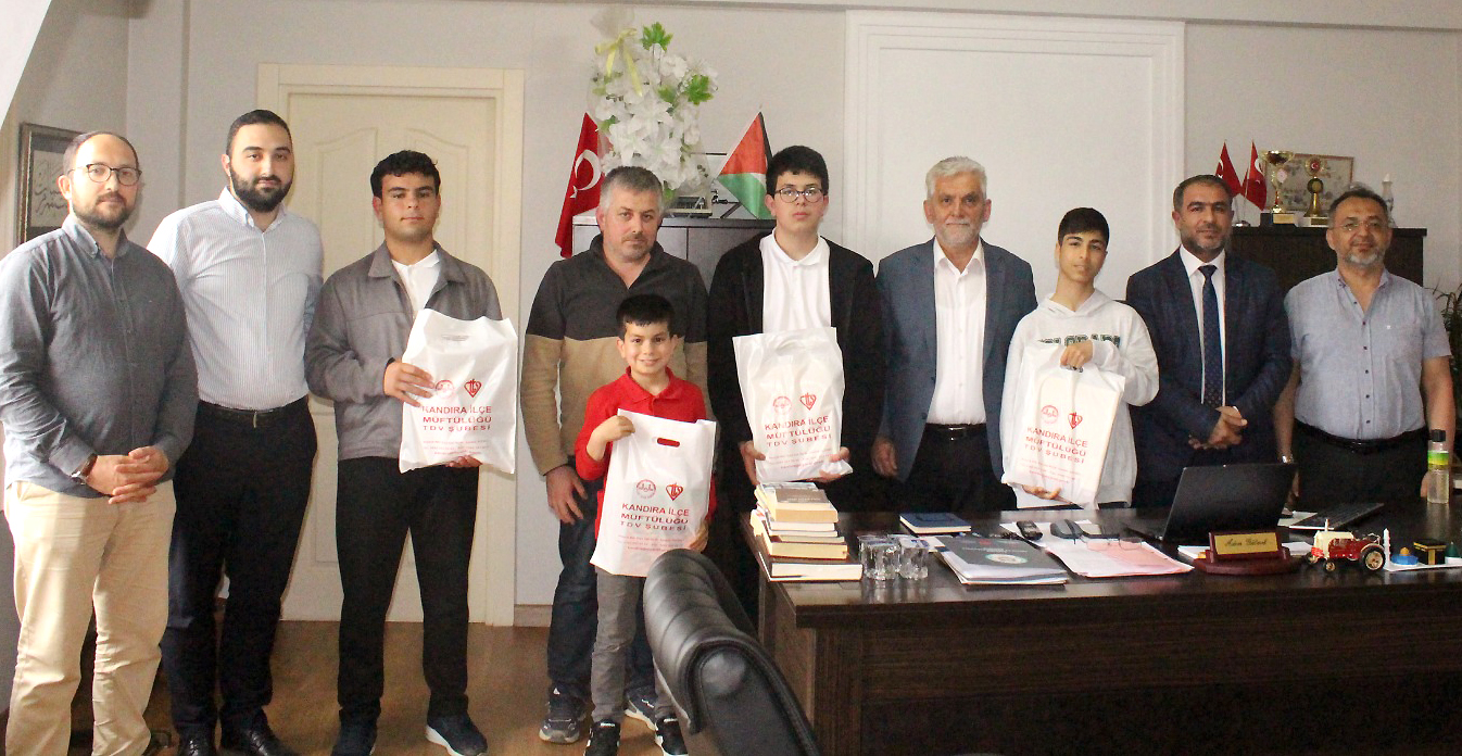 Kandıra İlçe Müftülüğü tarafından düzenlenen Siyer-i Nebî Bilgi Yarışması’nda dereceye