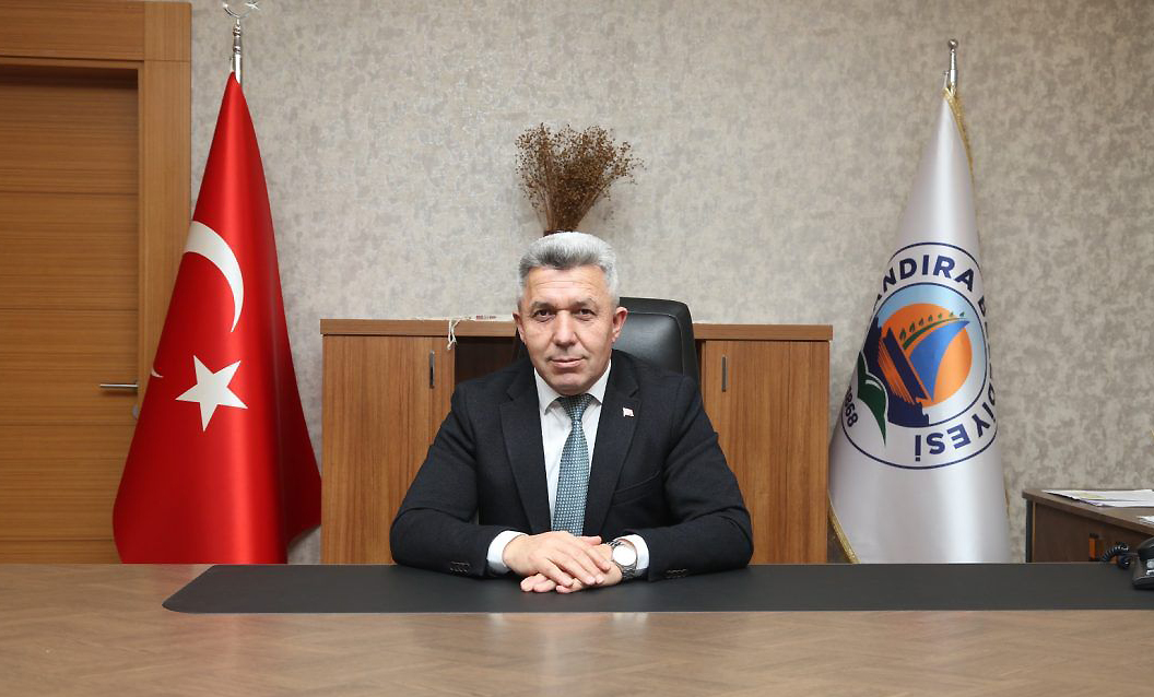 Kandıra Belediye Başkanı Erol Ölmez, 1 Mayıs mesajında emek ve