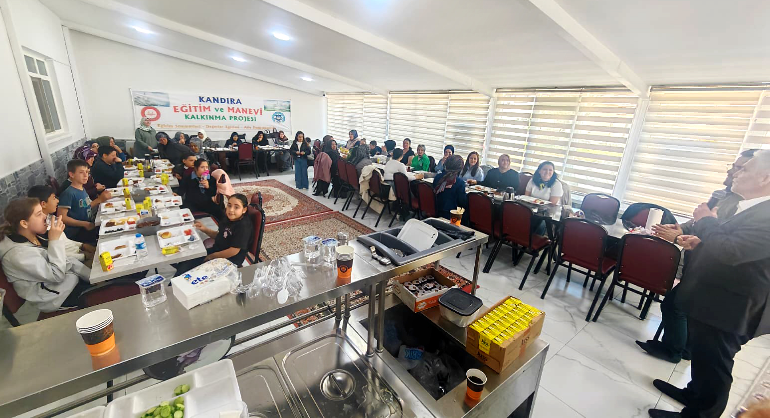 Kandıra Eğitim ve Manevi Kalkınma Projesi kapsamında özel eğitim öğrencileri