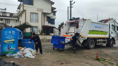 Kandıra Belediyesi’nin başlattığı yeni geri dönüşüm projesiyle 67 atık toplayıcı