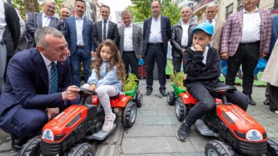 Kocaeli’de Dünya Çiftçiler Günü, yüzlerce çiftçinin katıldığı traktör konvoyu ve