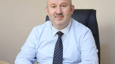 Yaklaşık iki hafta boyunca siz değerli okuyucularımızdan müsaade istiyorum