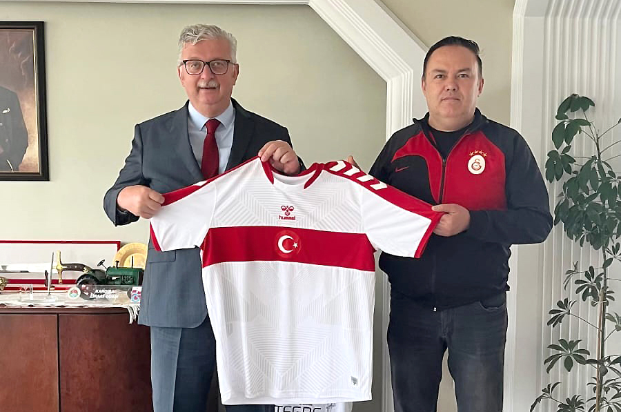 Kandıra’da Galatasaray taraftarlarını bir araya getiren Kandıralı Aslanlar, resmi olarak