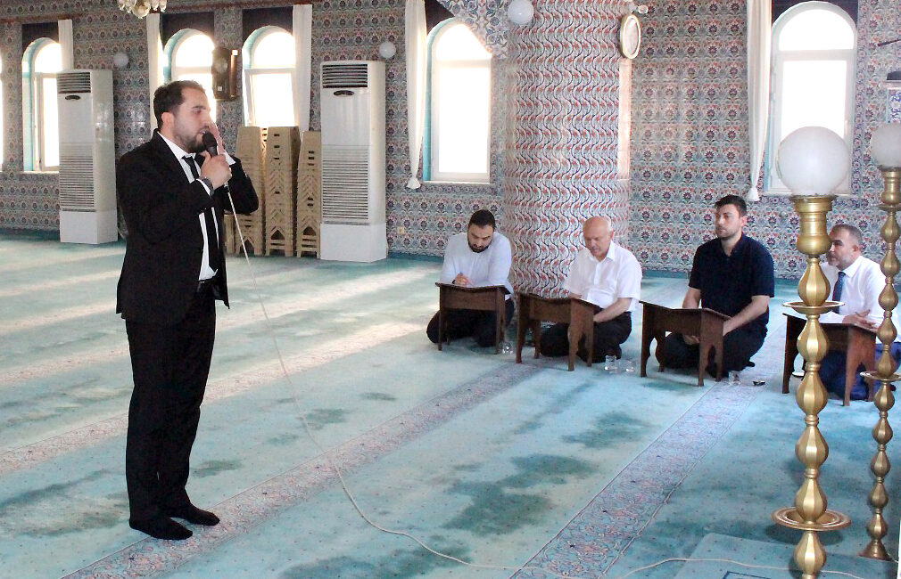 Kandıra’da Camiler ve Din Görevlileri Haftası kapsamında düzenlenen mesleki yarışmalar