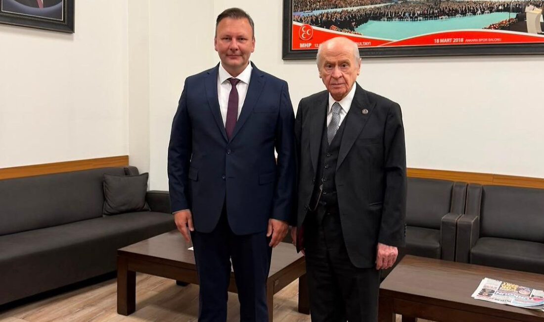 MHP Kocaeli İl Başkanı Enes Emengen, MHP Genel Başkanı Devlet