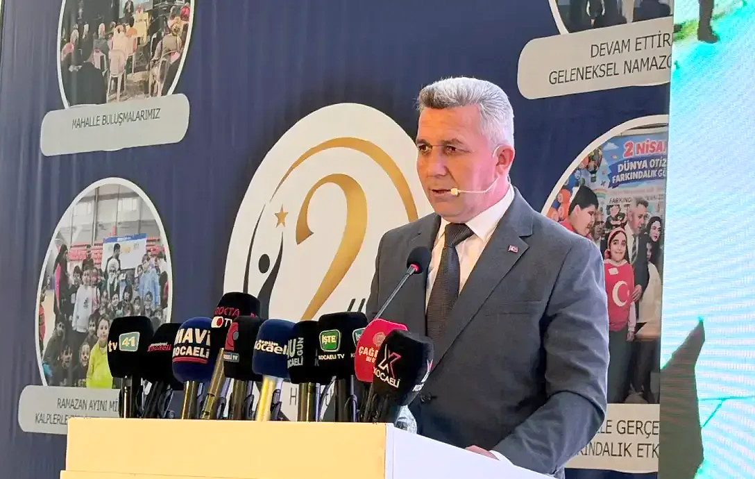 Kandıra’daki 2 yıllık hizmetlerini anlatan başkan Erol Ölmez, “İlçemize 2