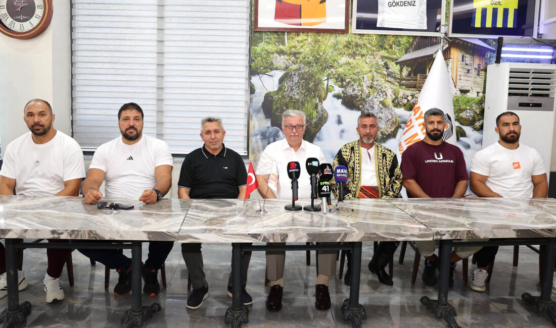 Tarihi Namazgâh Yağlı Pehlivan Güreşleri öncesinde düzenlenen lansman programı, protokol,
