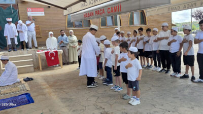 Kandıra Kefken Hasan Paça Camii’nde düzenlenen Yaz Kur’an Kursu, öğrencilerin