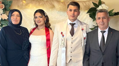 Kandıra Belediye Başkanı Erol Ölmez’in oğlu Enes Ölmez, Bedia Esendağ