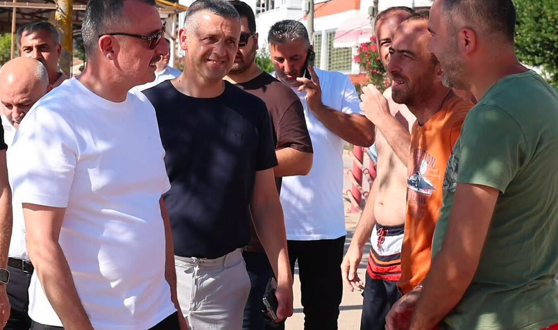 Kocaeli Büyükşehir Belediye Başkanı Tahir Büyükakın, yaz sezonunda yoğun ilgi