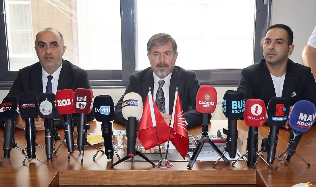 CHP Kocaeli İl Başkanı Selman Yıldırım, göreve başlamasının ardından ilk