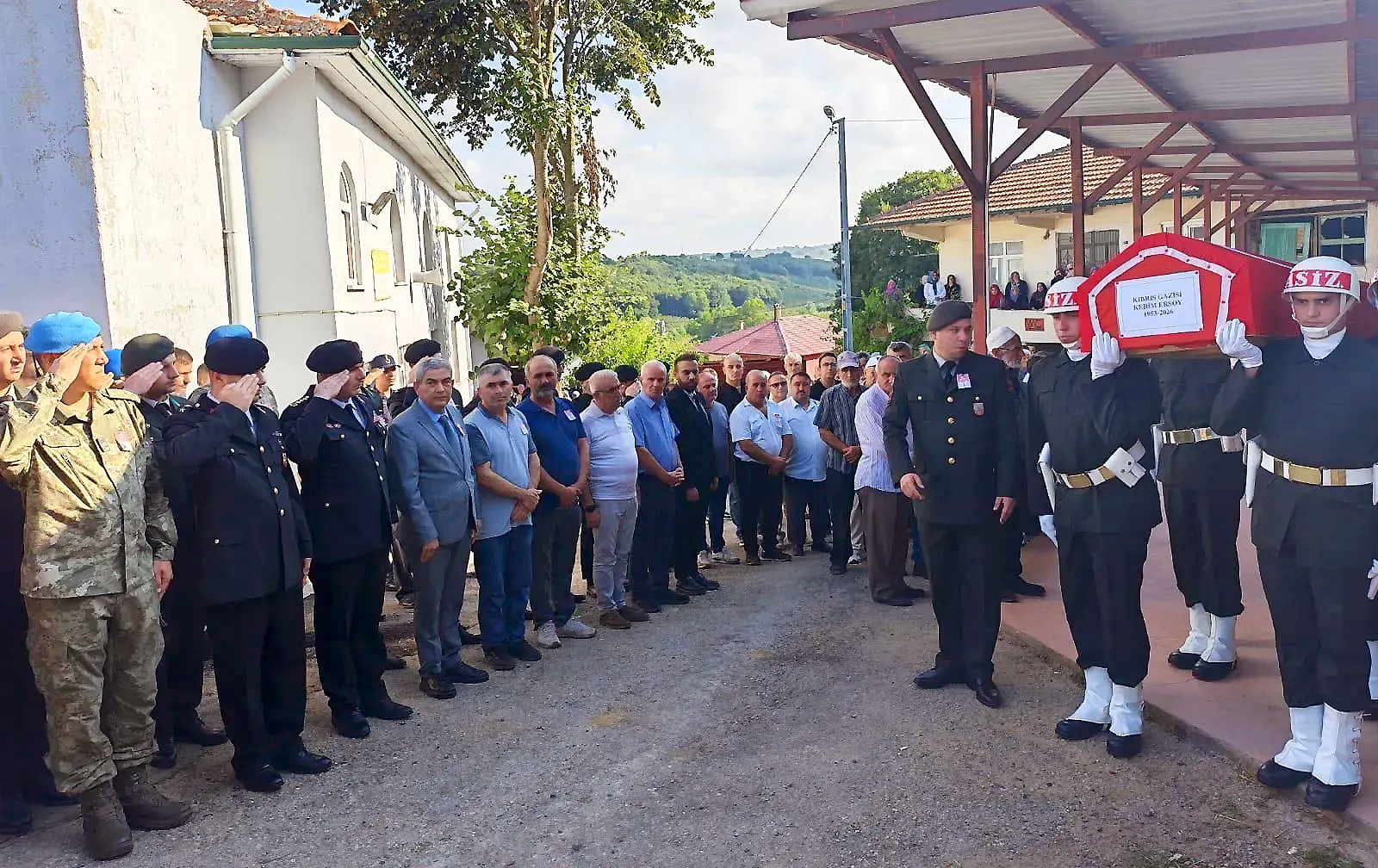 Kandıra Çalköy’de yaşayan 73 yaşındaki Kıbrıs Gazisi Kerim Ersoy hayatını