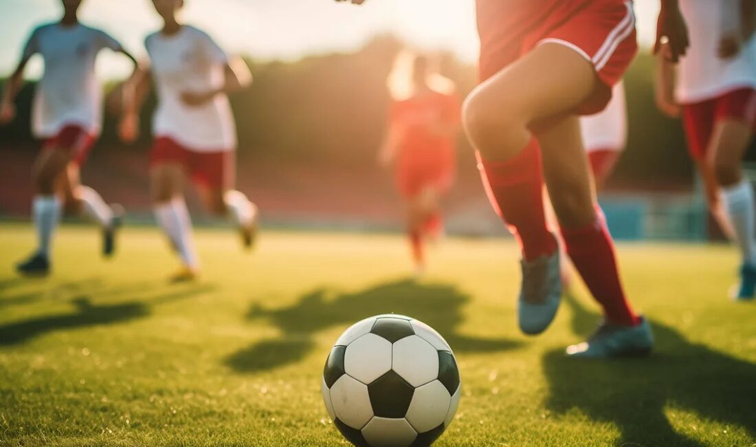 Kandıra Belediyesi’nin çocuk ve gençlere yönelik düzenlediği Sokak Futbol Turnuvası’nda