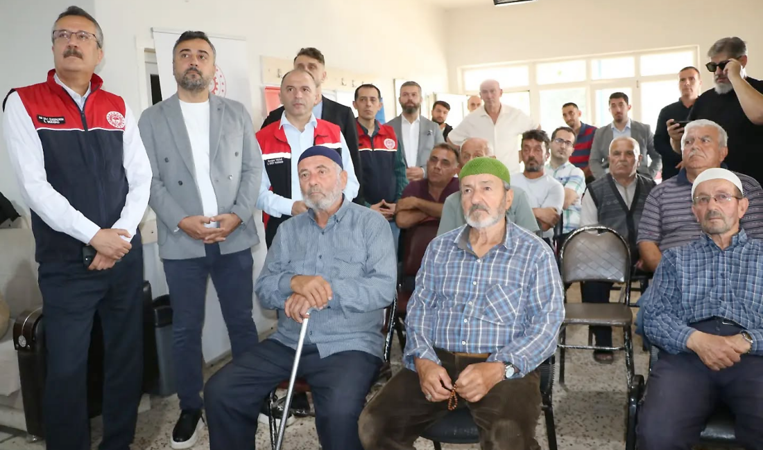 Kandıra Selimköy’de Akıllı Zirai Mücadele Projesi kapsamında kurulan tahmin-uyarı sistemleri