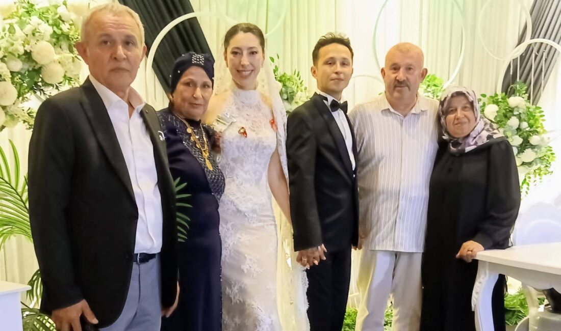 Kandıra Gençlerbirliği Spor Kulübü Başkanı Zekeriya Bayrakdar’ın oğlu Şahan ile