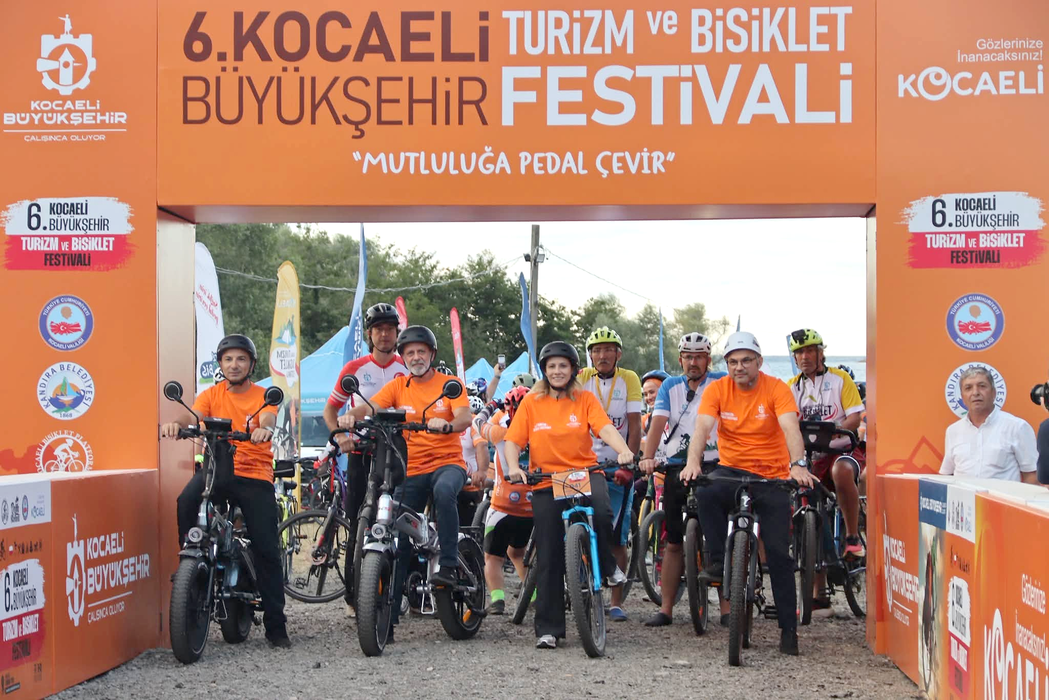 Kandıra’da başlayan 6. Kocaeli Turizm ve Bisiklet Festivali’nde Türkiye’nin 23
