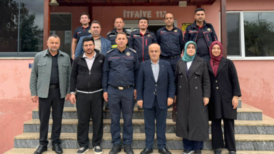 AK Parti Kandıra İlçe Başkanı Sertan Kulaç ve yönetim kurulu