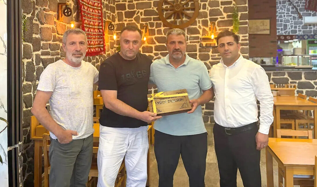 BAL’da 4 farklı takımı şampiyon yaparak profesyonel liglere taşıyan Kandıralı